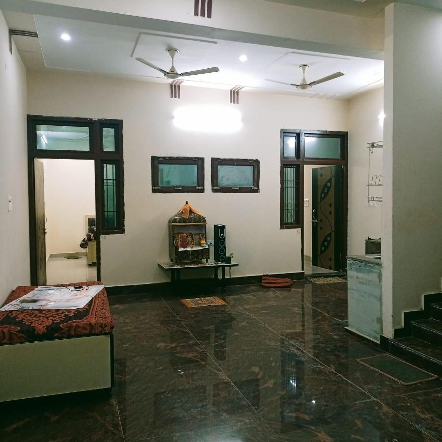 Radha Bhavan Vrindávan Kültér fotó